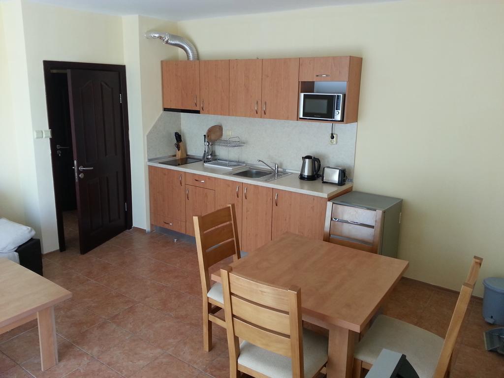 Marack Apartments Sunny Beach Phòng bức ảnh