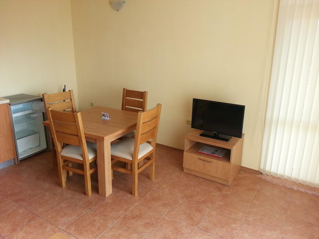 Marack Apartments Sunny Beach Phòng bức ảnh